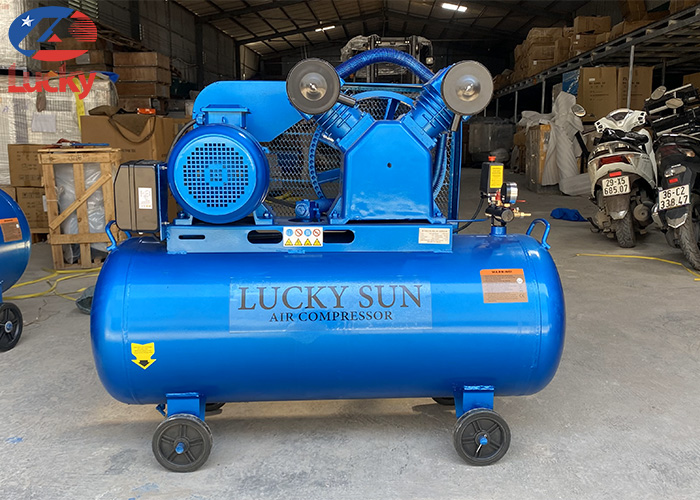 may-nen-khi-khong-dau-200-lit-7-5hp-lucky-sun-1
